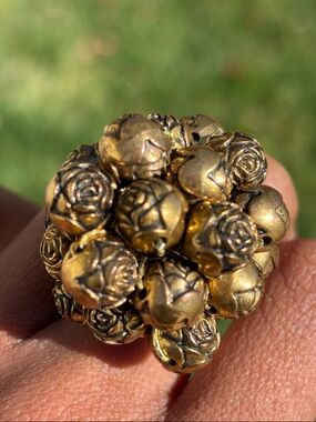 Vintage Cluster Floral Statement Ring in Gold Tone